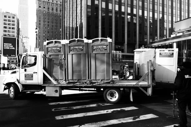 Best Portable toilet rental for construction  in Marlette, MI